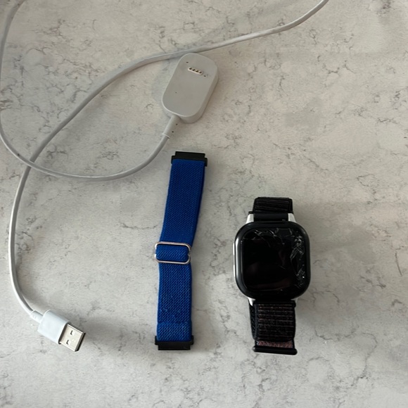 Gizmo Watch - Picture 1 of 2